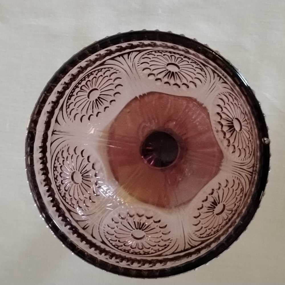 PIONEER WOMAN ADELINE PLUM FOOTED EMBOSSED GLASS DESSERT OR SUNDAE CUP - Picture 6 of 8